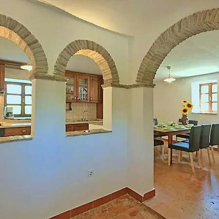 Casa Atilio & Ana *